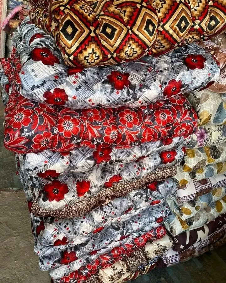 عروض محرم جولدليات للزوار بسعر مناسب يوجد لدينا توصيل داخل الديوانية وباقي المحافظات وكذالك بطانيه نفرين متوفره عدنه مع مخاد تسكام سارع للحجز والاستفسار التواصل مراسلة الصفحه وتدلل


**إذا كنت صاحب هذا الإعلان وتريد حذفه لأي سبب، رجاءا أرسل رسالة إلى الدعم الفني**