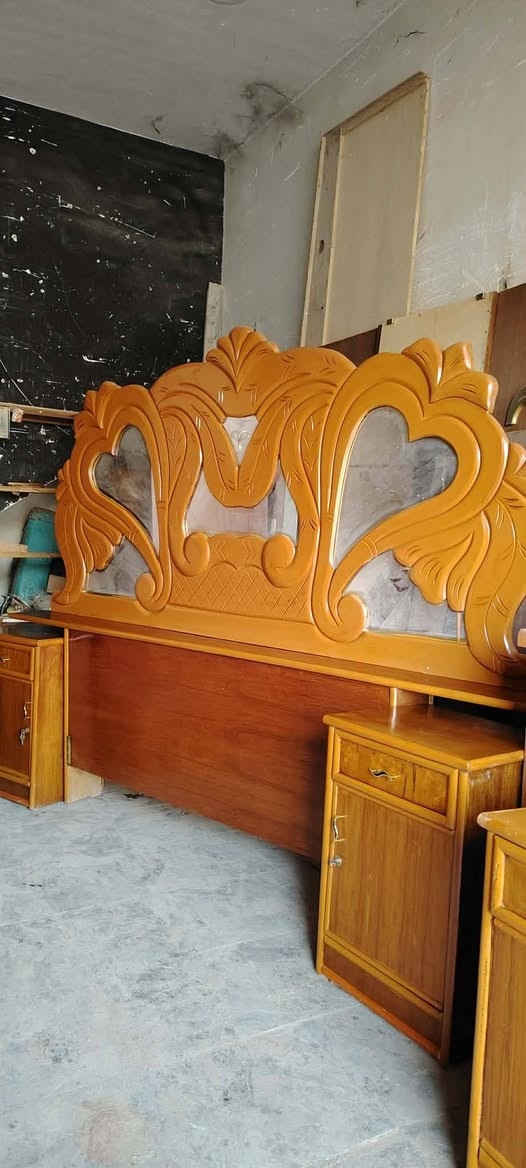 غرفة ٥ ابواب تزكام صاج داخل وخارج حتى الضهر صاج جرجوبة الارتفاع مترين و٢٠ والعرض ٣امتار كل باب وحده السعر ٥٥٠ الشعله يوجد توصيل بكروه داخل بغداد فقط


**إذا كنت صاحب هذا الإعلان وتريد حذفه لأي سبب، رجاءا أرسل رسالة إلى الدعم الفني**