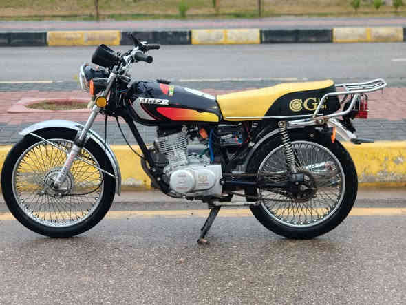 للبيع موديل 2018محرك نار مايعوزو أي شي شغل وامشي 280وبي مجال العنوان موصل ايمن زنجيلي الاستفسار ***********
