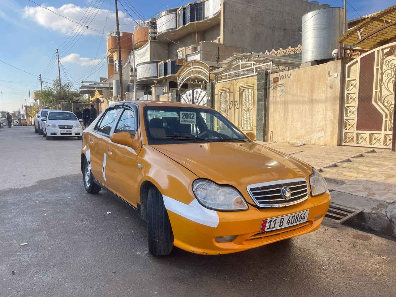 سي كي مديل12 سياره باسمي هيه وغرامه بشرط مصفره سنويه لل 30كابون بانزين مكينه وكير كهربائيات باتري تدفه طخمها تايرات كلها بشرط 
تبريدها كامل 
مصبوغه عام سقف تكم شرط بلا معجون وبيها طخه بل جاملغ الخلفي سعر 43وبيها مجال 
رقمي ***********
