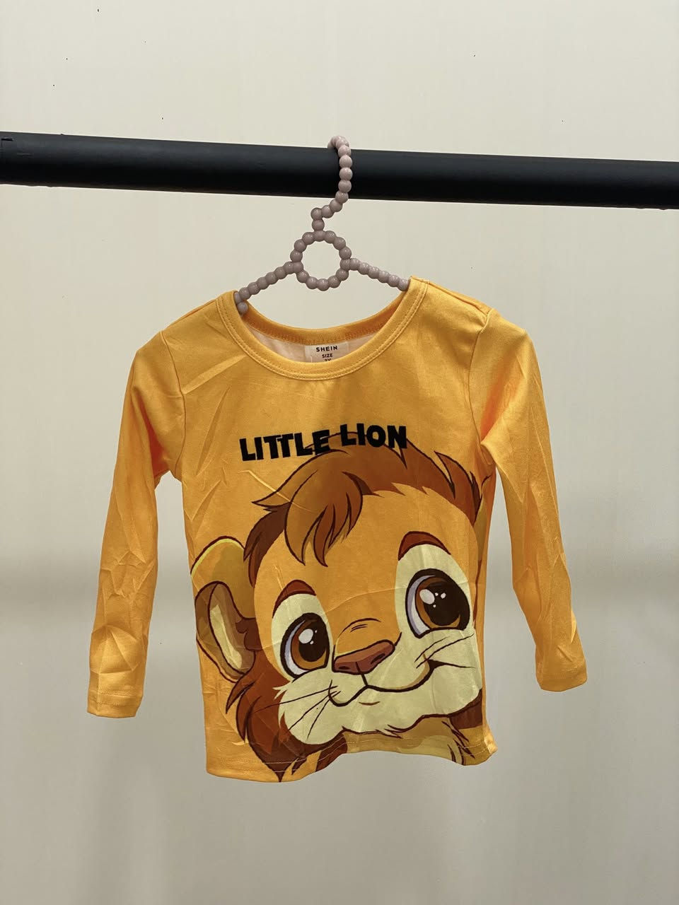 السلام عليكم 
جميع القطع التالية (بهاري )
بسعر :- 3 د.ع.

تفاصيل القطع مكتوبه بقناة التلي 
https://t.me/hz_s_tore

التواصل رقم الواتساب : ***********

حساب الانستا: hz_s_tore

هديتكم للعيد 💖✨💫
