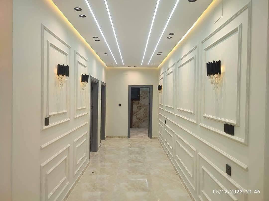 خلفة ترميم بيوت صبغ ديكورات سيراميك سقوف ثانوية بديل الخشب بديل الرخام  صبغ واجهات باسعار مناسبة اتصل على الرقم ***********
