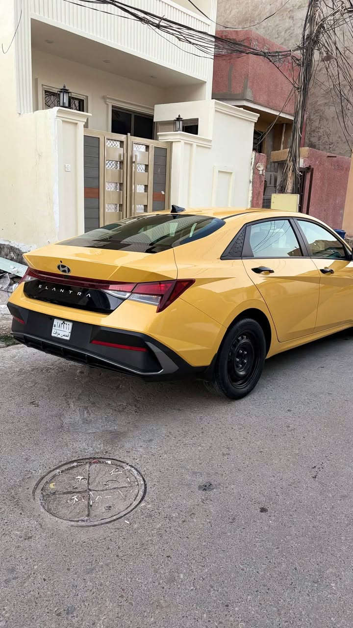 سلام عليكم البيع النترا مديل ٢٥ باقي التفاصيل اتصل عل رقم ***********
