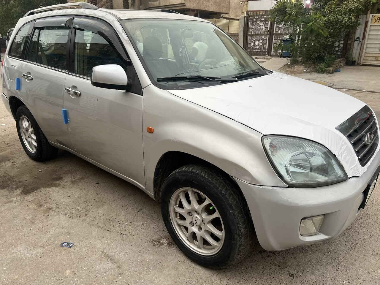 السلام عليكم تيكو موديل ٢٠١١ للبيع اوامراوس مكفوله من الضربه كيرمكينه حلوات صدر جديد تبريد ثلج السعر ٤٦ وبيها مجال مكان بغداد الحريه للاتصال ***********
