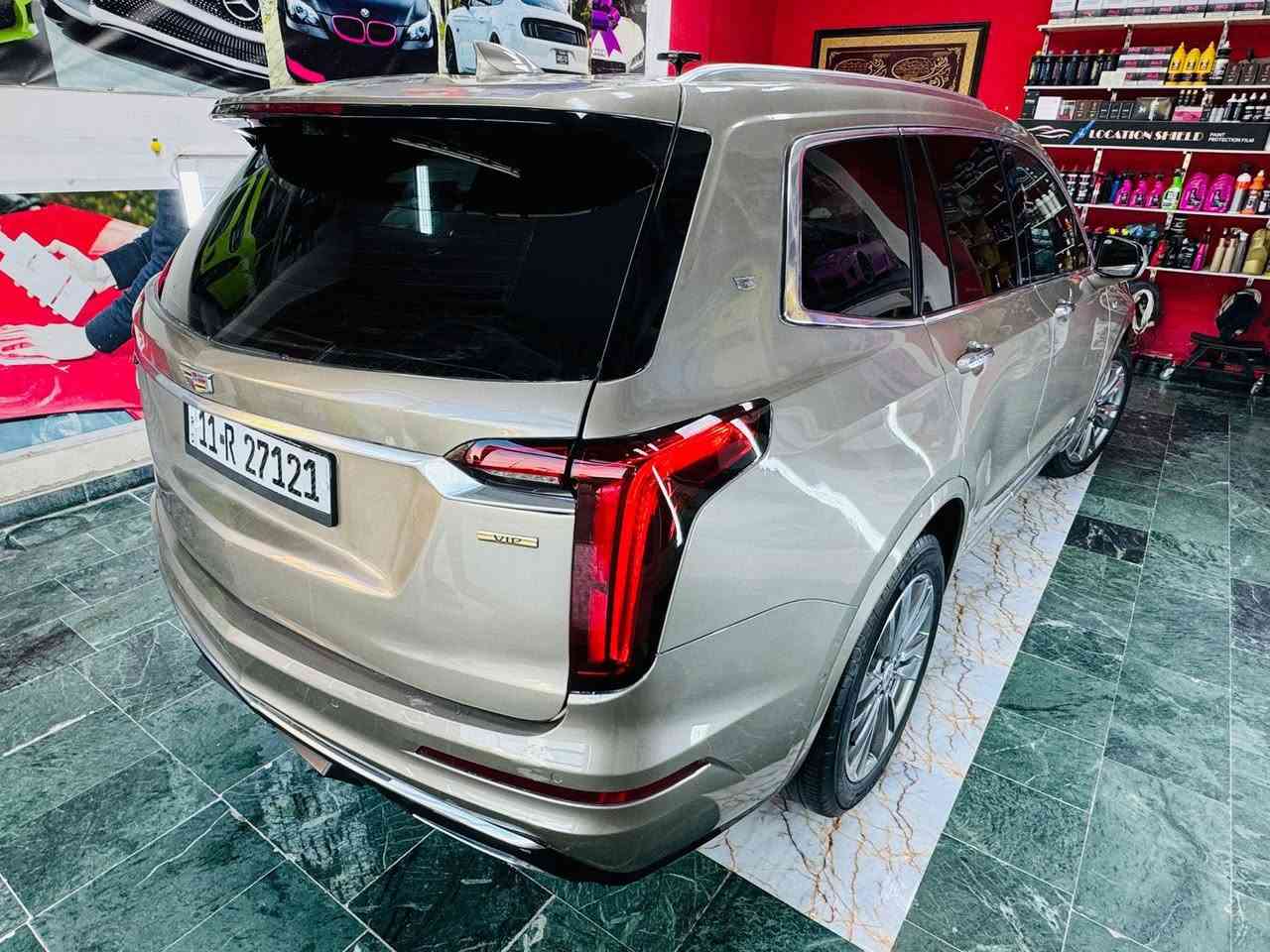 سلام عليكم
سياره للبيع كديلاك XT6 2022 

فول مواصفات سياره جديده وحلوه 

السياره 6 سلندر 

السياره وارد امريكي الضرر مالته جنطه 

السياره بسمي 

مكان السياره واسط كوت 

الرقم ***********
