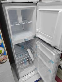 ثلاجه برو • ٨ قدم • ضمان سنتين