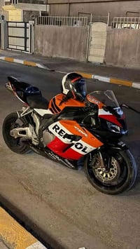 CBR 1000RR • 81الف • المحمودية