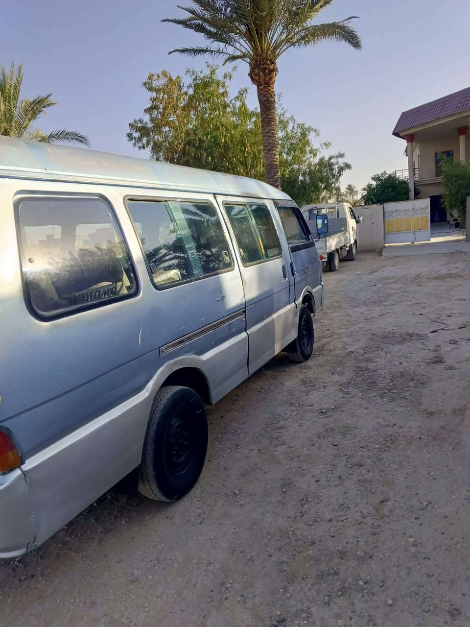 سلام عليكم اسيا موديل 95 مصفره مامطلوبه لو ربع متعهدمن كل نقص السعر 45 وبيها مجال ***********.     *********** العنوان بغداد  ناحية الرشيد
