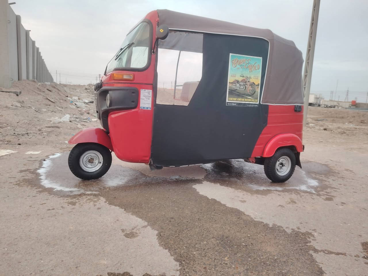 سلام عليكم ورحمة الله وبركاته
من رخصت الادمن تكتك ١٩ رقم باسمي انكليزي

تكتك مصروف عليها ماضال شي مو جديد حتا سبير دمام مسجل دوشمه لايت زنون اصلي ماخذه ٢٢٥٠ مفولها الاخير تكتك تايرات جدد حداديه جديده تكتك نضيفة كلش رقمي ***********
