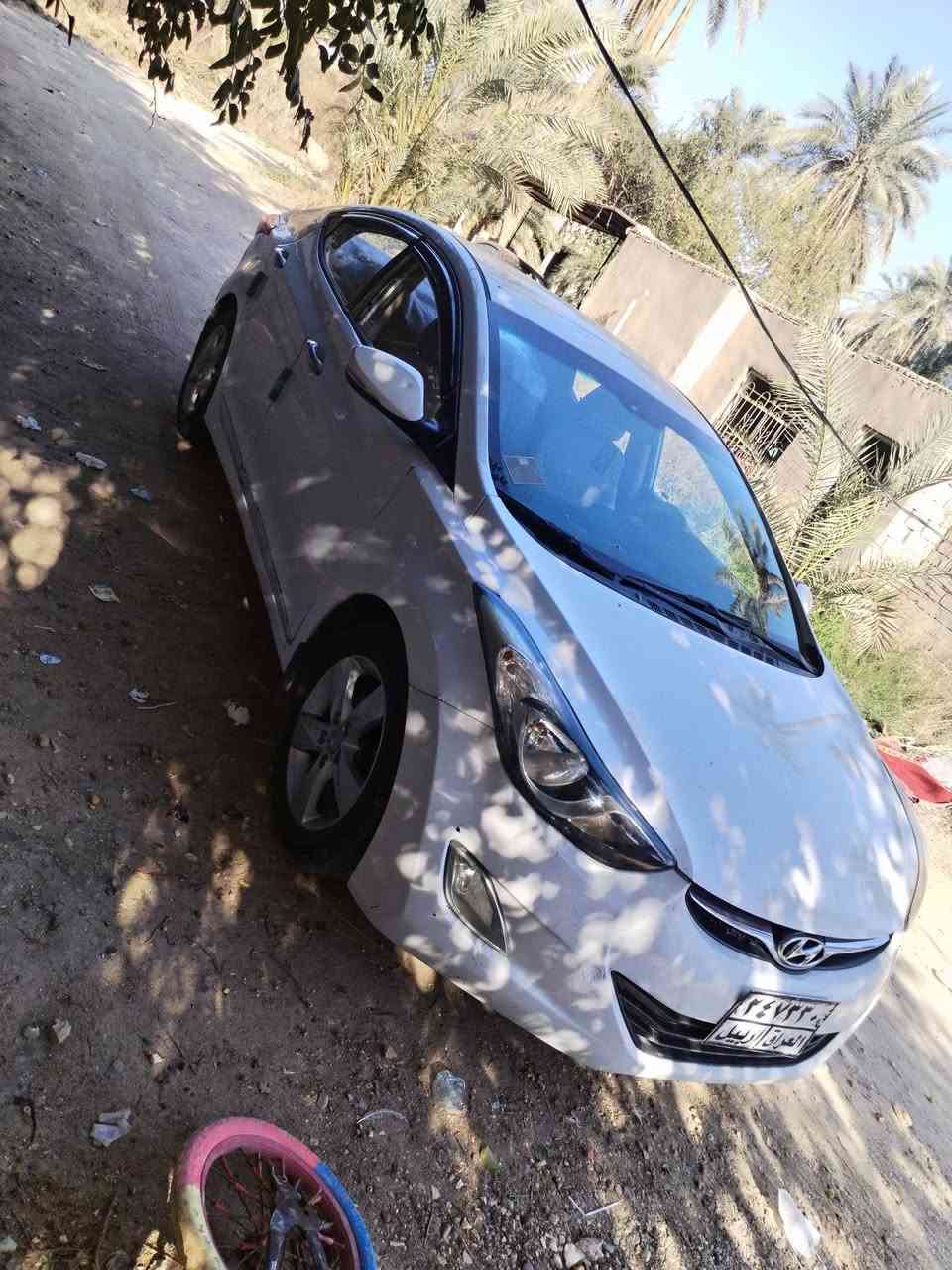 الانتره 2014. تحويل او وكاله بيها صبغات وشاصي الامامي شويه مليوح من جهت السايق من كدام محرك 1600 نضيف جاهزه مكاني طويريج بيع او مراوس سعرها 85 ***********
