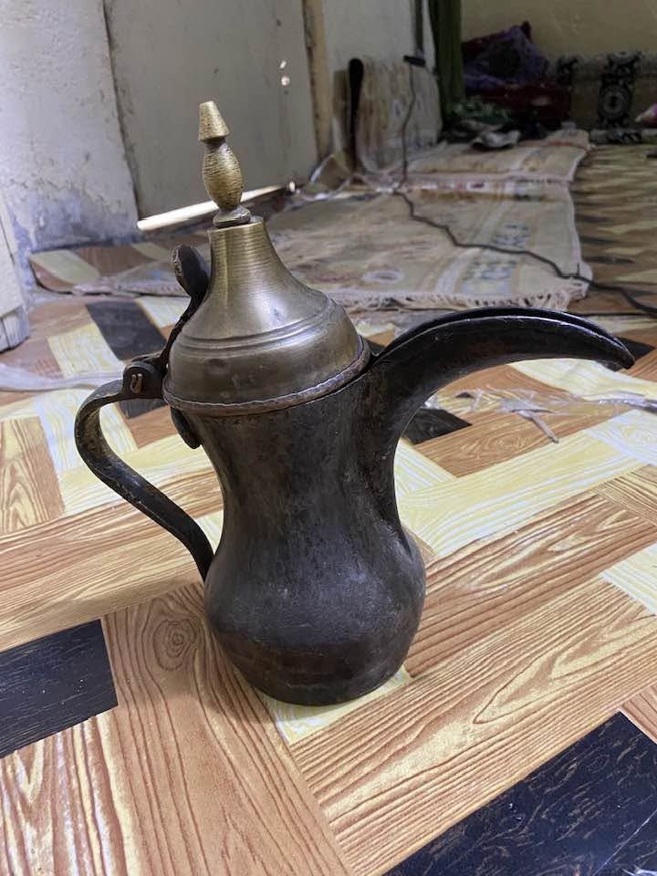 نحاسيات اصلية ونصافه تامه للبيع ماعندي توصيل *********** كربلاء

