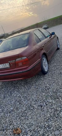 بي إم دبليو ٥٢٨ • ١٩٩٩ • اربيل