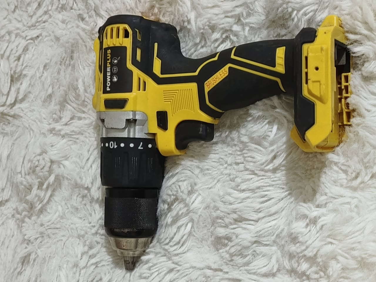 سلام عليكم اخواني دريل بور بلاص اصلي اصلي اصلي مو امزون اصلي بلجيكي بدون بطاريه للعلم شتغل على بطاريه ديولت متاح


**إذا كنت صاحب هذا الإعلان وتريد حذفه لأي سبب، رجاءا أرسل رسالة إلى الدعم الفني**