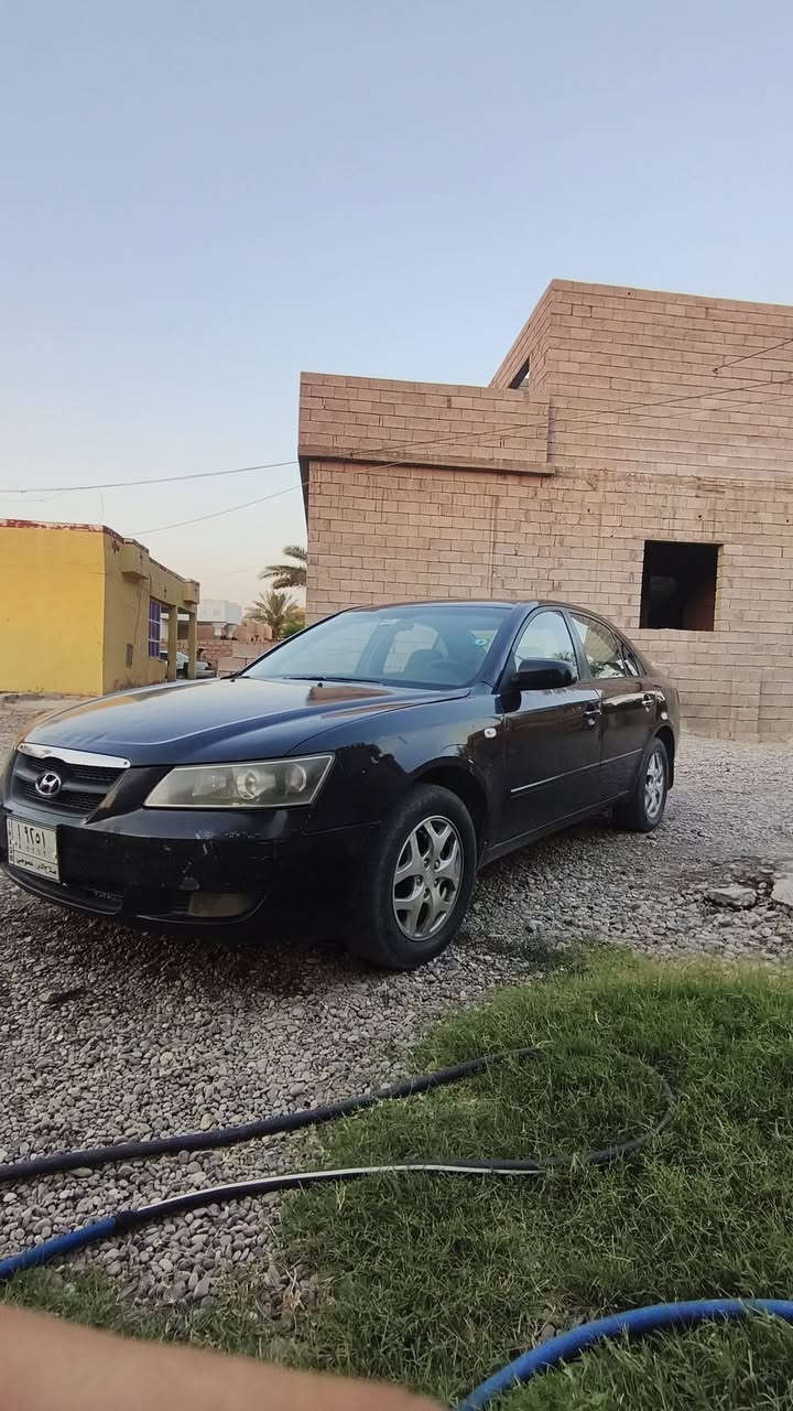 السلام عليكم سوناته للبيع 2008 سياره كلها شرط ماعده المحرك بي تبخير شي غليل تدفئه نار تبريد ثلج صدر جديد تواير فوك نص عمر ضررها 3قطع السعر 85وبيها مجال شي قليل مكان شرقاط الرقم ***********
