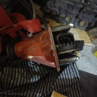 قراض جنبي h 2 لبيع منهن حاويه ومنهن ضمان07860577553