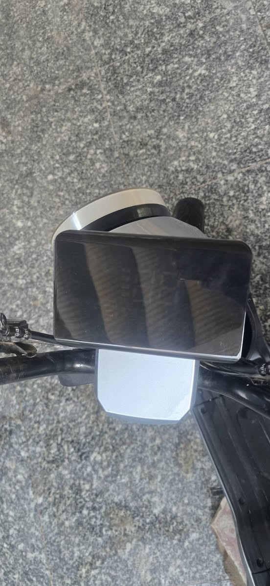 سلام و عليكم دراجه R9شحن لبيع بطاريات جدد كبار كلشي ما بيه عوزه مكدر كدام مكان بصره زبير 
رقم ***********
سعر 375 و بيه مجال
