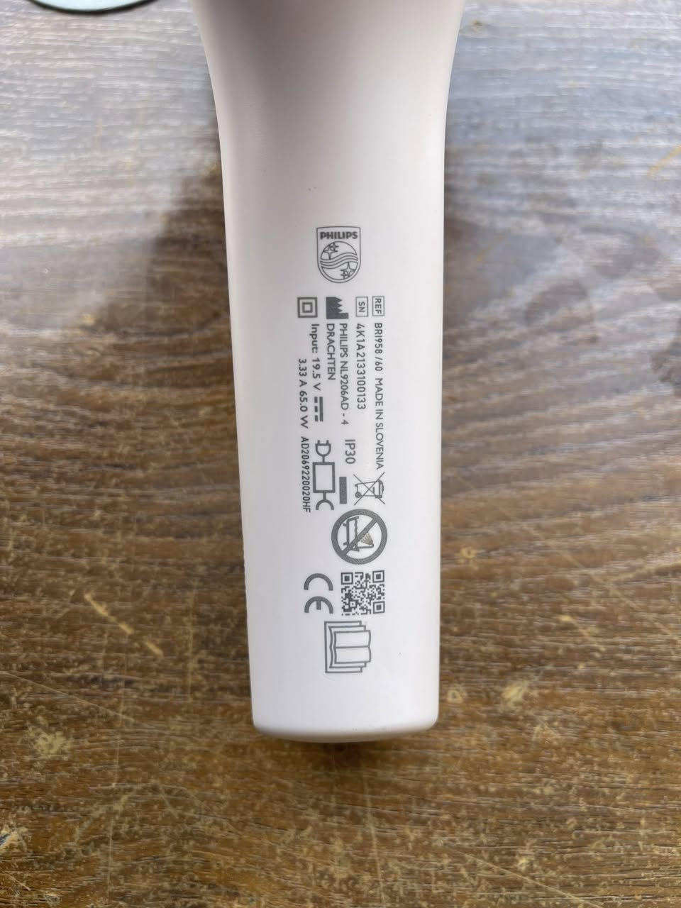 السلام عليكم جهاز ليزر من ماركت فلبس شرط باله اصلي السعر 135 قفل *********** الهاتف
