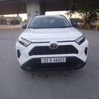 Rav4 Hybrid 2025 LE تويوتا راف فور هايبرد وارد أمريكي ماشية 23 الف ميل...