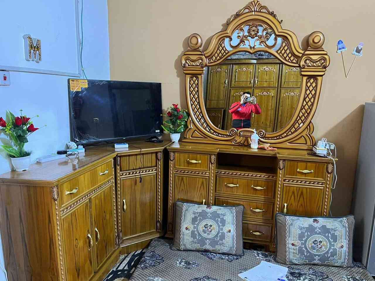 السلام عليكم اخوان توجد غرفه توج حطاطه شرط نضافه فول السعر مليون و300وبيه مجال الاستفسار عن الرقم ***********العنوان الرمانه البوعبيد الحويجه يم مسجد عمر بن الخطاب
