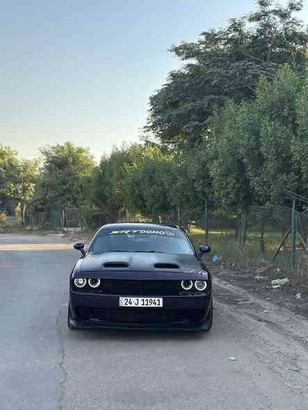 جالنجر   مميزة 🟣
الموديل 2021 
حجم المحرك 8v 5700 
اللون بنفجسي مميز بلاد 
 داخل جلد بنفسجي 
سوبر تراك باك 
دخول ذكي (بصمة) 
تشغيل عن بعد 
شاشة كبيرة ( اوبشنات SRT ) بلاد 
نظام Apple car play 
كامرة خلفية  دوارة
حساسات خلفية 
مرايا متحسسة للاضاءة العالية 
نظام ملاحة نفكيشن GPS
سستم صوت الپاين 
الپروجكتر زنون  
كشناات امامية حضن 
كشنات كهرباء امامية 
تدفئة ستيرن 
تدفئة المري الخارجية حساس مطر
حساس مرأة الوسطيه 
حساس ضباب 
شيفتات ستيرن
قطتعنين تبريد + منفذين USP 
سبايدر خلفي  اصلي وكالة بلاد
كزوز موبار صوت كلش حلو 
برمجه سياره بالكامل هيلكات
 شفقه +دوس جانبيه 
عليها نانو سيراميك 
بلكات ريسنك ولف حماوه ريسنك + نوزلات + فيت بم
وبعد هواي عليها تعديل سياره كلش قويه وحلوه 
الحادث جاملغ وبنيد  وباب نطخت بالعراق بدون شوالصي
 رقم صاحب سياره ***********
