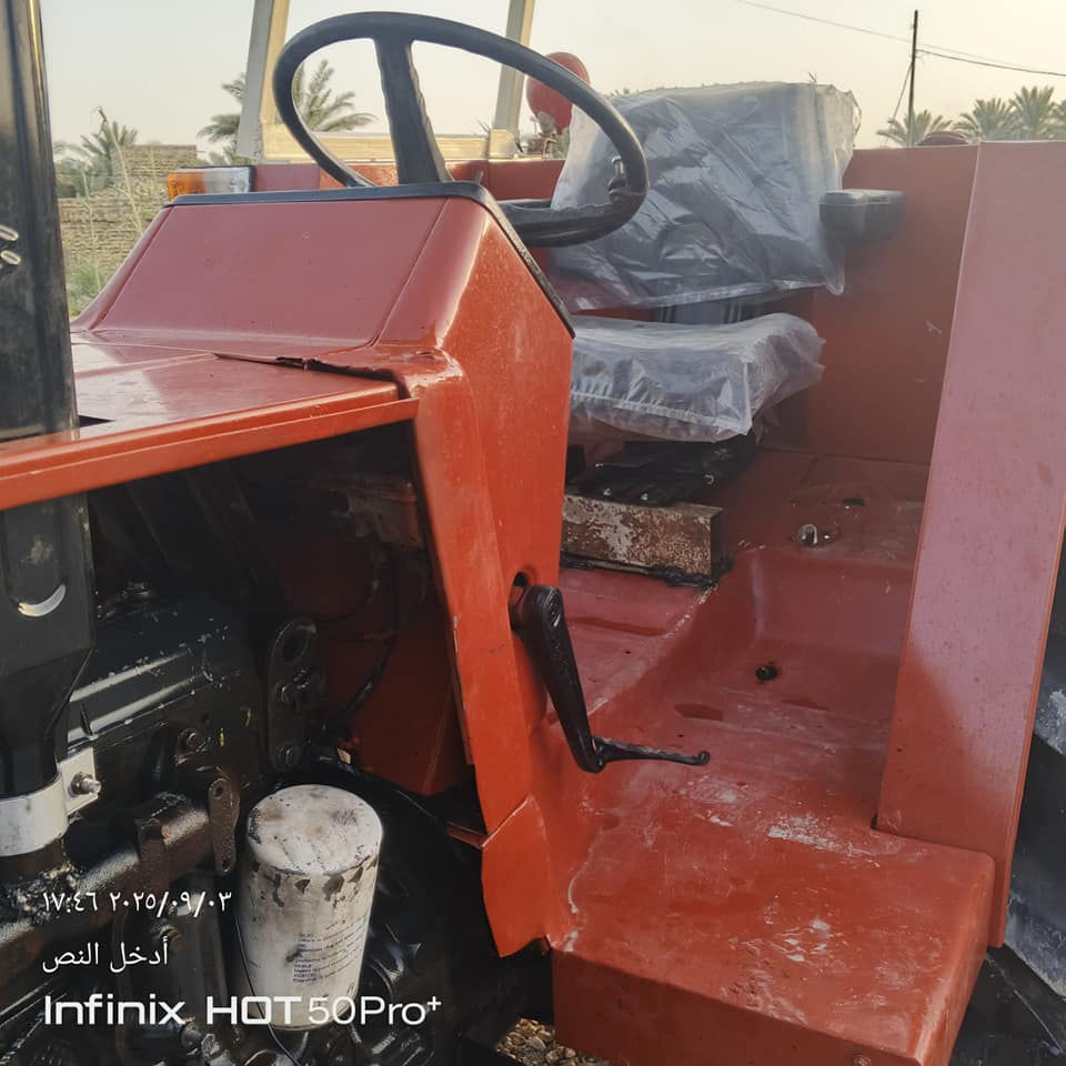 السلام عليكم ماكينه للبيع 780 مصلحة تصليح جديد ماكينه خير من الله محرك جديد كير مكفول كهربائيات شغالة شرط تصليح درجة اولة رقم سنويه قادسيه بس راعيها ما اندلة ***********
