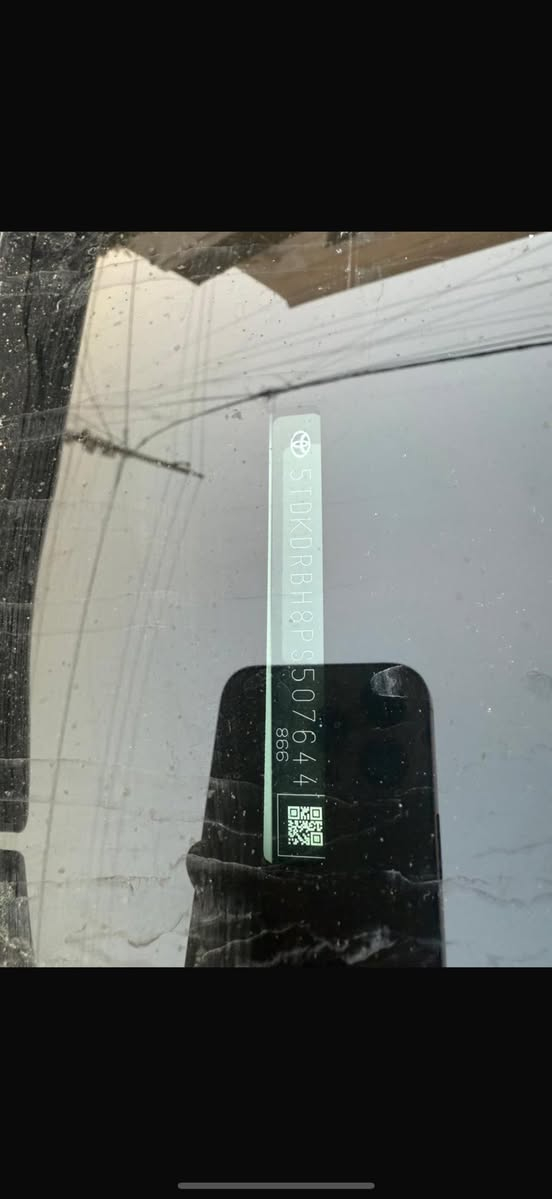 هاكلاندر xle 2023 للبيع سياره بدون صبغ بدون ارباك فور ويل فتعه سعر 290 ورقه رقم ***********
