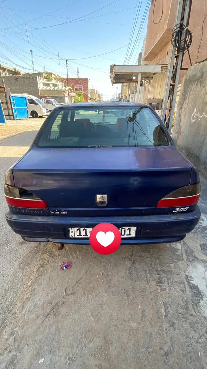 السلام عليكم بيجو فرنسي 306 موديل 2002 ضرر باب خلف لسايق +بنيد طاير فقط نقص تبريد كير محرك مكفول بيهة جراد بدون صبغ صدرجديد مكاني بغداد سنويه بسمي تحويل مباشر سعر 38$ هاتف ***********. ***********
