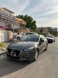 مازدا 3  موديل 2018 وارد امريكي   ماشية 42   السعر 95 ورقة وبيها مجال ...