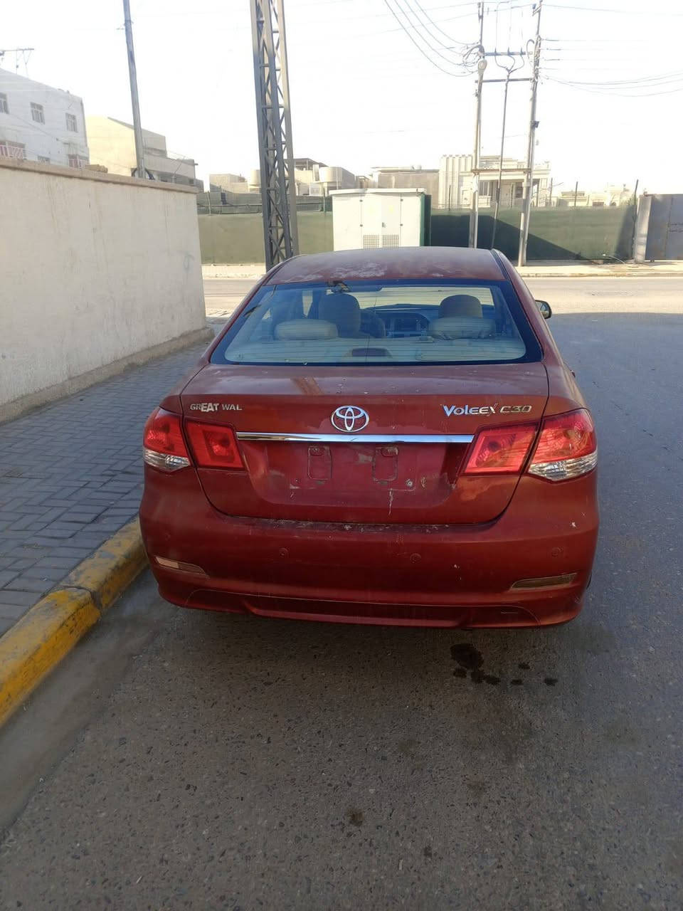 السلام عليكم سياره كريت وول للبيع مديل 2012 سياره نظيفه وبلاديه مكفوله مكينه وكير حداديه تخم تاير كهربائيات البدي مكفول ضربه وتبديل كله كفاله بس الصبغ جارد يحتاج صبغ سنويه مجدده رقم بصره رقم الجديد السعر 37 وبيها مجال قليل لشراي الاستفسار اتصل على الرقم ***********
