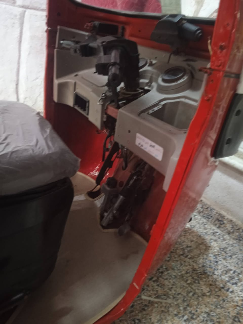 17شهر12معمره تعمير كامل أوراق أصولي المصطفى للبيع سعر 3850وبيهه مجال العنوان بابل ***********
