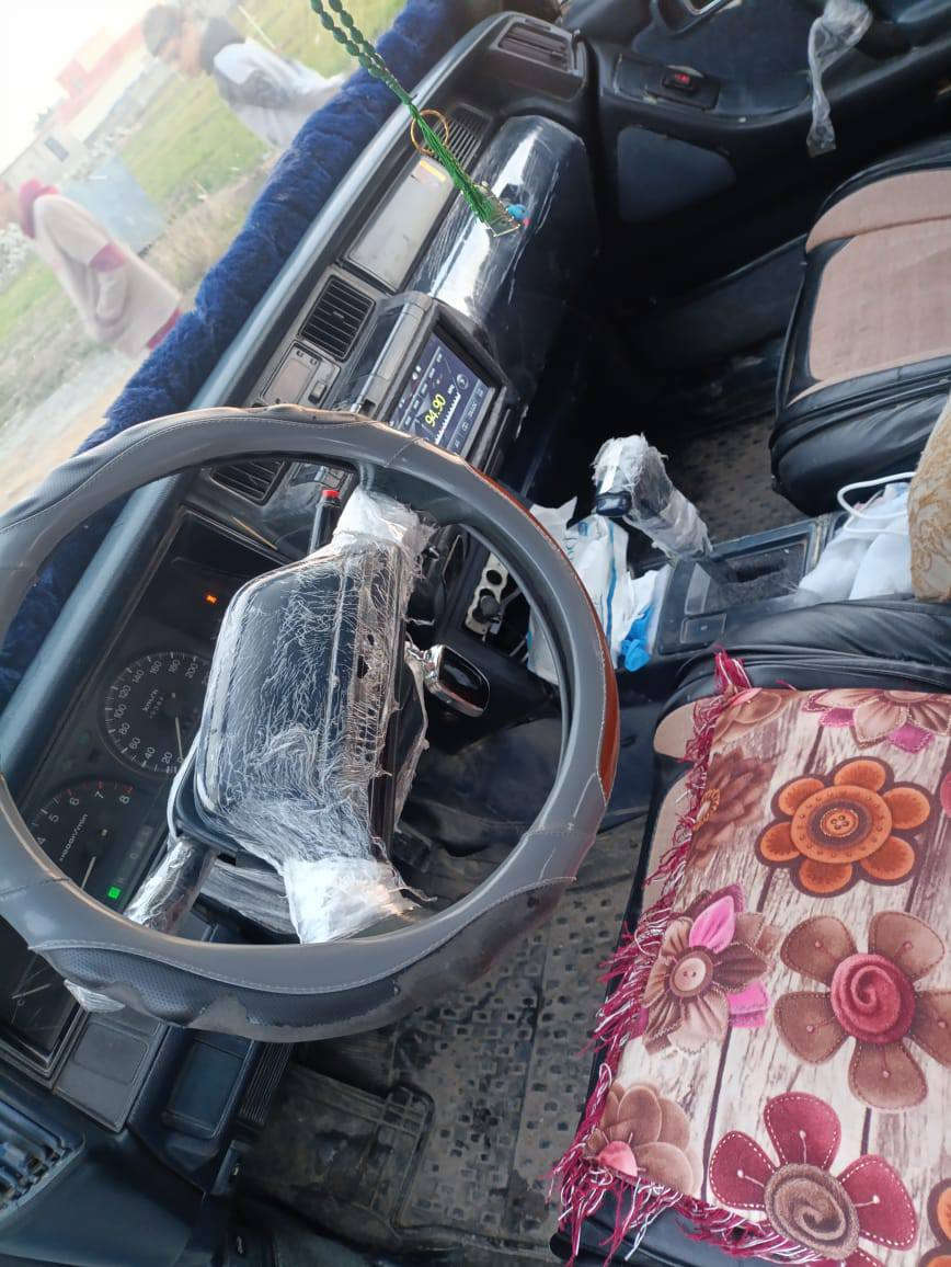 سوبر سيدان  موديل ٨٨ تدفه تبريد شغال وياا السويج شرط كير ومحرك بطه مكفولات السعر ٦٠ وبيها مجال الشراي ترايك البصره شرط
***********
