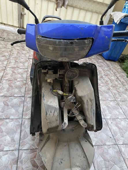 فراشه نثيه كوم حديد تجي تحمل وتروح سعره 150 رقمي *********** مكاني محموديه حي الرشيد
