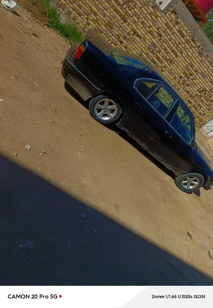 السلام عليكم للبيع بي ام ٥٢٥مفتوح كير اوتو كفاله رقم انكليزي جديد تحويل مباشر مكان بابل معلومات اكثر اتصال على *********** حلة, بابل
