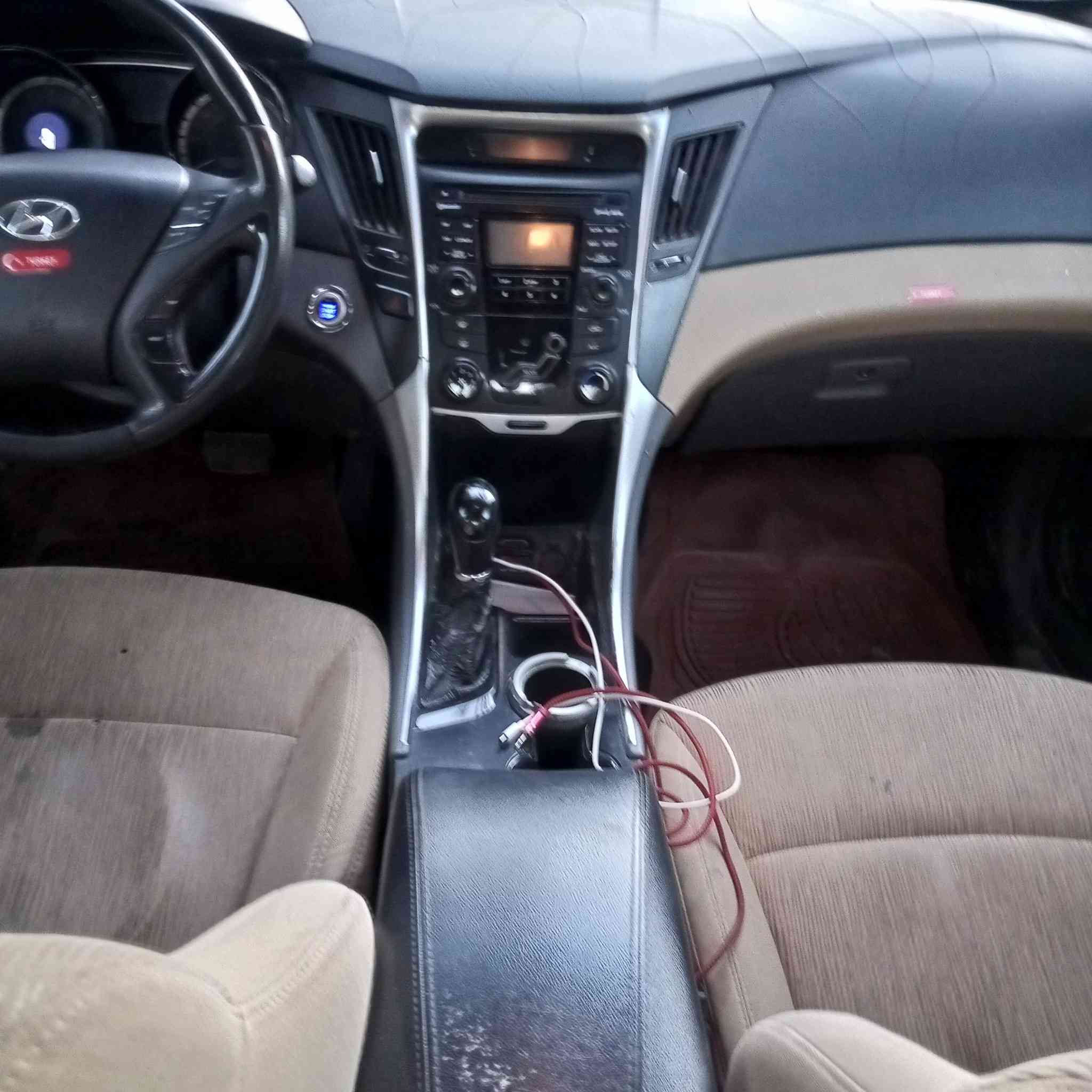 اسلام عليكم  سوناته 2013
البيع رقم بابل انكليزي 
اسعر 85 وبيه مجال 
***********
