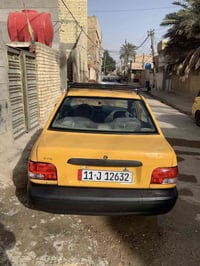 سيبا ١٢ رقم بغداد انكليزي السعر ٢٠ وبيهة مجال قليل نضيفة السيارة جاهزة...