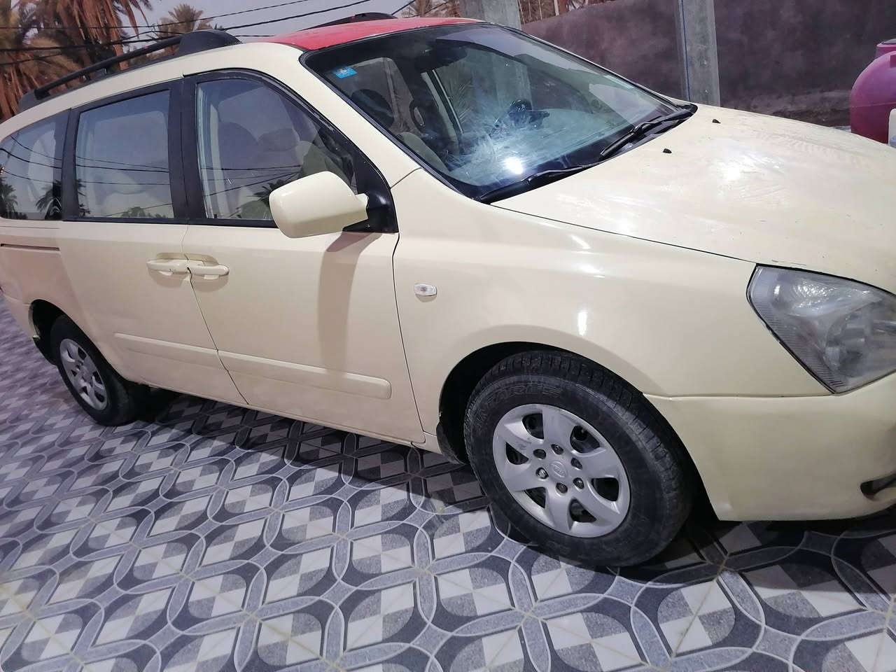 سلام عليكم اخوان كرنفال مديل ٢٠٠٨ رقم بغداد انكليزي الجديد مكفوالة وجاهزة مكينة كير تبريد سيارة كشرة صافي لا جراد ولا شخوط وياة منضومت غاز سعرة ١٢٦ مكانة بالرميثة *********** واتساب ابو احمد الحساني
