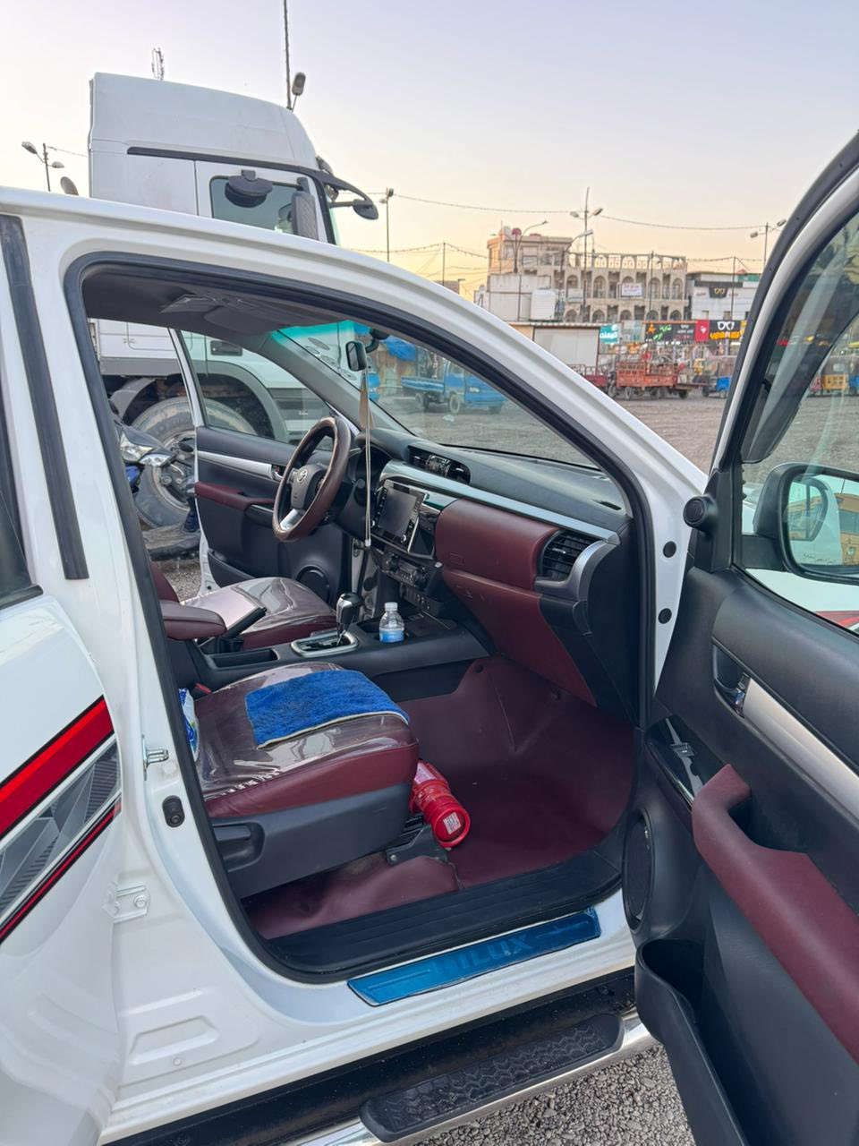 السلام عليكم بيكم هايلوكس ساز موديل 23 رقم أربيل ماشيه 28 مكفوله السعر275 العنوان بغدادالكاظميه ***********
