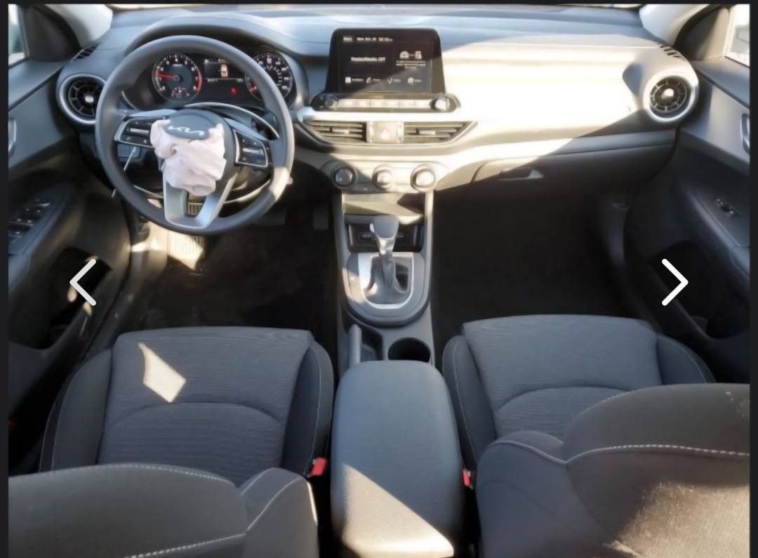 سلام عليكم 
للبيع كيا فورتي 2023 وارد امريكي محرك 2000 دوش  ضرر بسيط فقط بنيد مصبوغ صور الحادث مرفقه بدون دواخل ايرباك دركه رقم بغداد بأسمي تحويل ثاني يوم مكاني بغداد الكرخ 
للاستفسار اتصال على الرقم *********** بغداد, العراق
