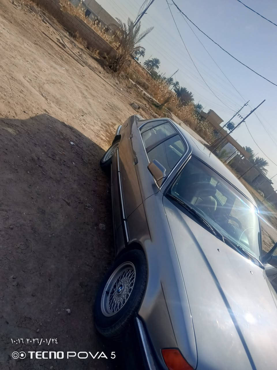 للبيع المحروسه مكفوله كفاله من الضربه مكفوله من كل النواحي ابلاديه مملعوب بيه صدر الشركه بعده جواه انبخت اثر جراد فقط موديل 1991بسمي رقم بغداد حجم 735اصل وفصل تبريد ويه السويج تدفئه مملعوب بيه ابد 65وبيه مجال مكان بغداد ***********
