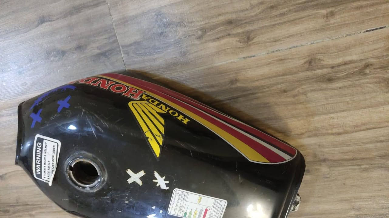 سلام عليكم للبيع غراض مستعمله 
للتواصل واتساب***********
