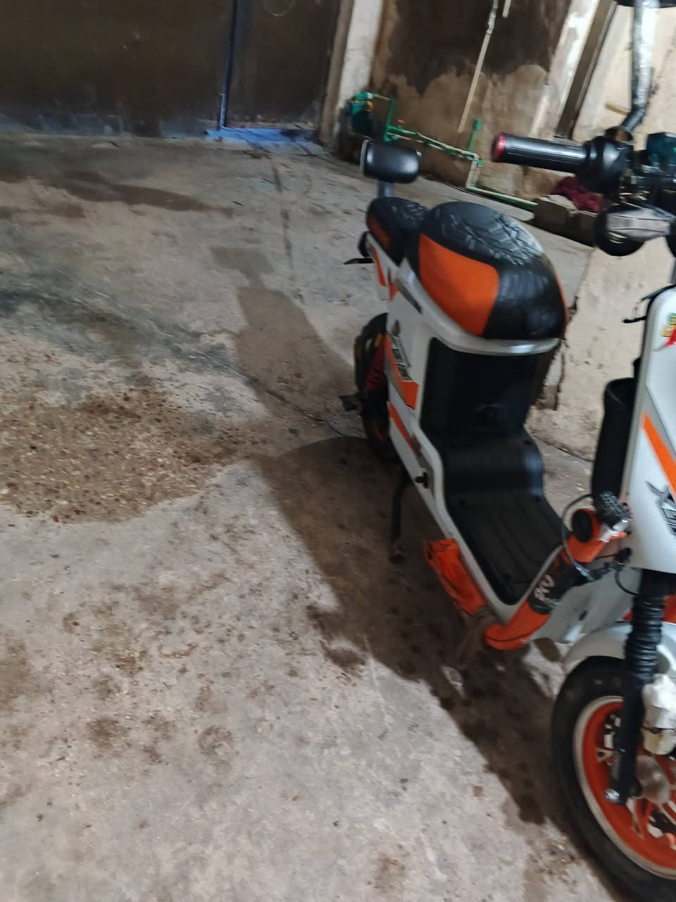 سلام عليكم درجه شحن للبيع بطاريات منفوخة  بس زينات   سعر 300.  امكانية فلوجه


**إذا كنت صاحب هذا الإعلان وتريد حذفه لأي سبب، رجاءا أرسل رسالة إلى الدعم الفني**