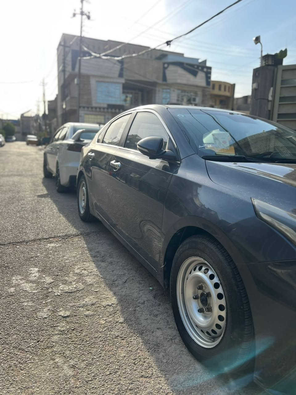 ياالله
السلام عليكم
كيا k3
مكينه 1600 دبل نوزل مكينه وكير كفاله
تخم تاير جديد صدر امامي خلفي جديد 
السياره ماشيه 100كيلو سياره كلش جديده
مابيه كلوب نقص منضومة زنون سياره فول عده الفتحه كشنات تدفأه وتبريد جلد بصمه
تبريد ثلج تدفأه السياره بسمي سنويه 2030
مري شفط جنطه ترحيب حتى الكشنات الخلفيه تبريد وتدفأه وبل عافيه عل ياخذه
مكان السياره السيديه وهاذه رقمي متوفر واتساب *********** السعر 125 وبيه مجال والسونار داخل المنشور
