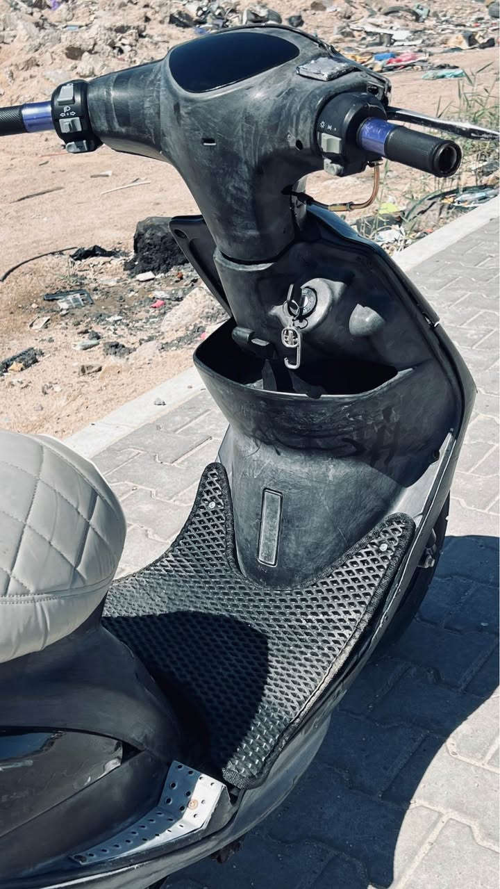 سلام عليكم ماكس عدله  سلف وهندر   مكاني أبو حضيب  
*********** البصرة, العراق
