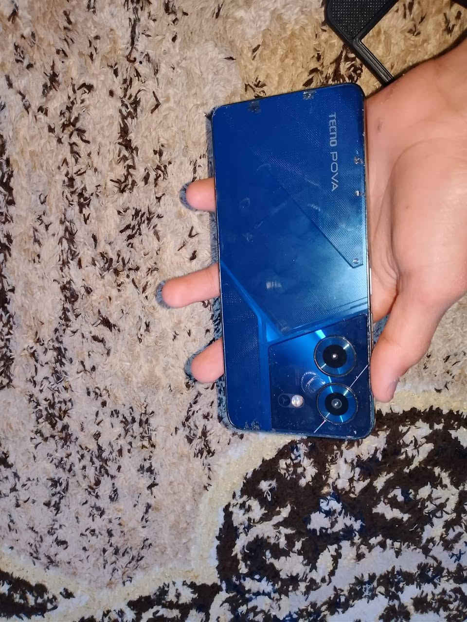 للمراوس فقط 
سلام عليكم//جهاز تكنو بوفا 5// ذاكره 256 داخليه 8+8   جهاز نضيف اي شي مابي مخصص للالعاب ببجي 90 وباقي الالعاب 90

للاتصال ***********
