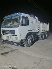 للبیع بۆفرۆشتن گەڵابە ڤاڤڵۆ بیلاد  مودێل ٢٠٠١ گێری ٤/٤  بیلاد بیلاد شا...