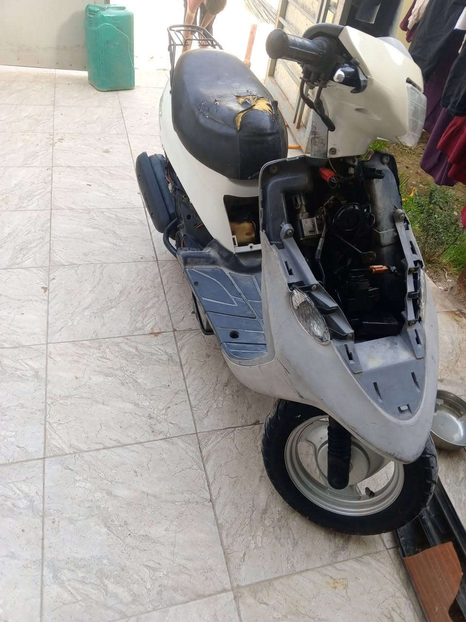 لبيع ب325 بيه مجال بسيط درجه جديده توه مجفته على أيدي 
***********
مكان سماوه
