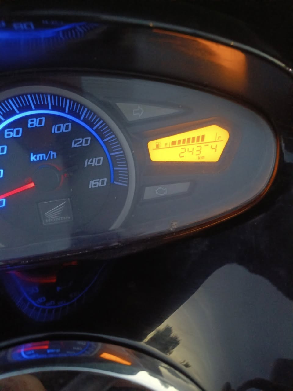 للبيع دراجه بي سي اكس جيل اول السعر 12ورقه الاستفسار على الرقم ***********
