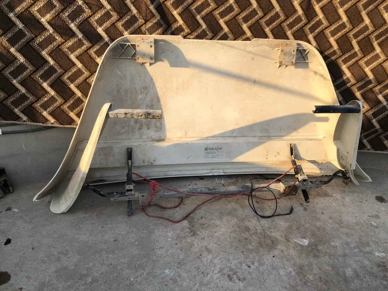 سلام عليكم كاسحه فالفو مع هوك للبيع 

‭٠٧٧٠ ٢٣٧ ٩٨٩٦‬
