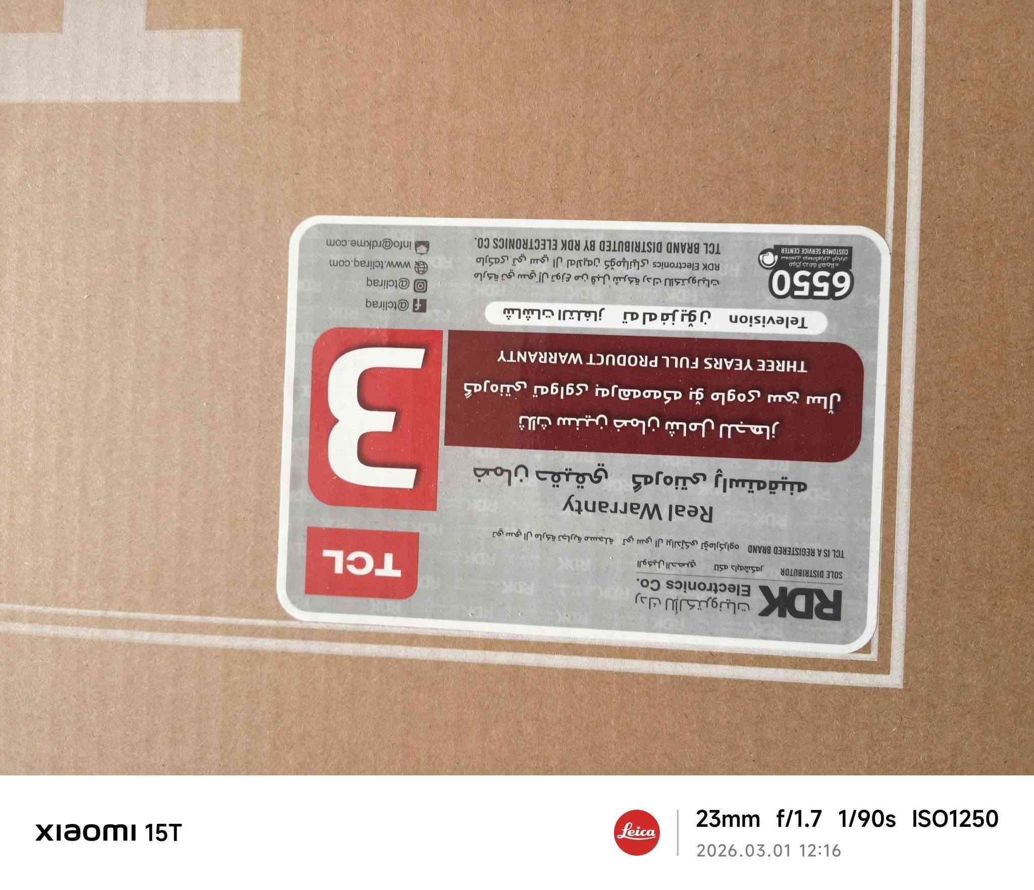 شاشة TCL حجم 43 نظام كوكل تيفي احدث اصدار 2026 مع ستلايت مدمج داخل الشاشة مع كارت
ضمان لمدة 3سنوات
الشاشة ما مفتوحة ابد من الكارتون للبيع للتواصل خاص


**إذا كنت صاحب هذا الإعلان وتريد حذفه لأي سبب، رجاءا أرسل رسالة إلى الدعم الفني**