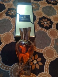 بديل جادور • عطر نسائي